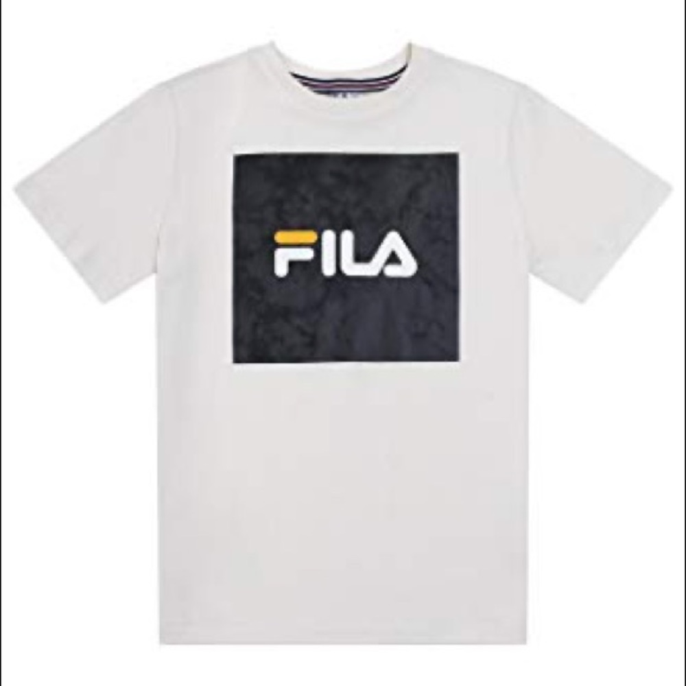 NWT Fila short sleeve shirt size large boys